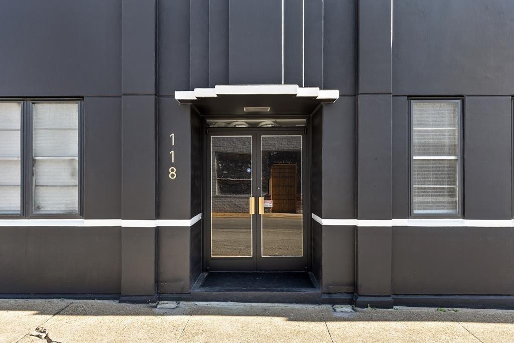 Property Image for 118 Howard Circle