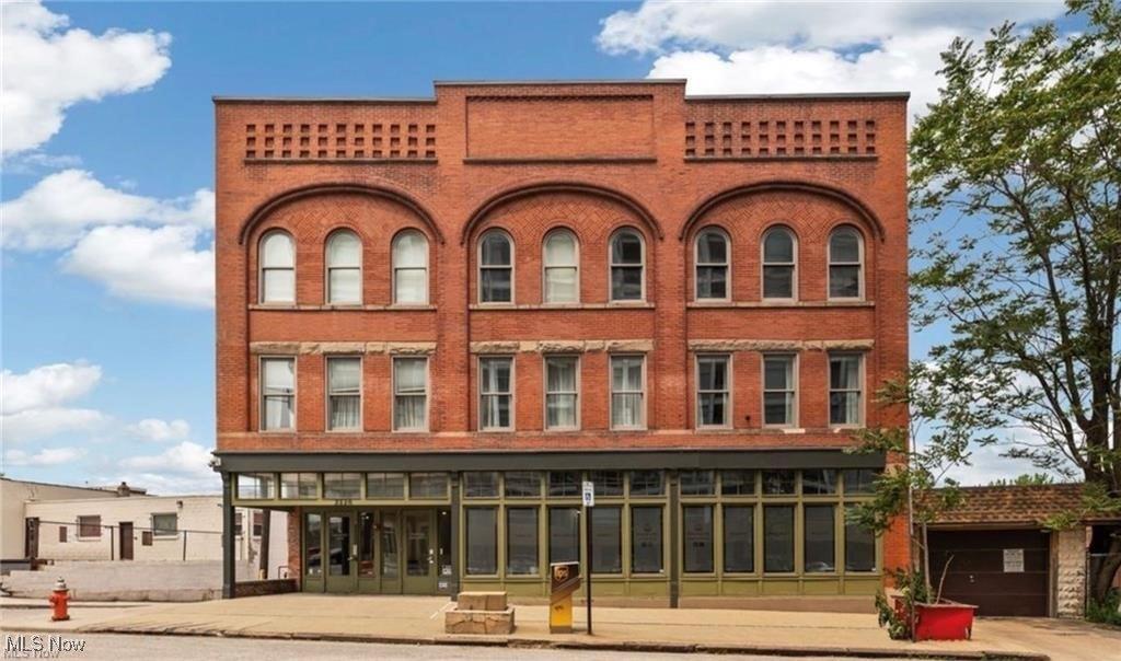 Property Image for 2220 Superior Viaduct