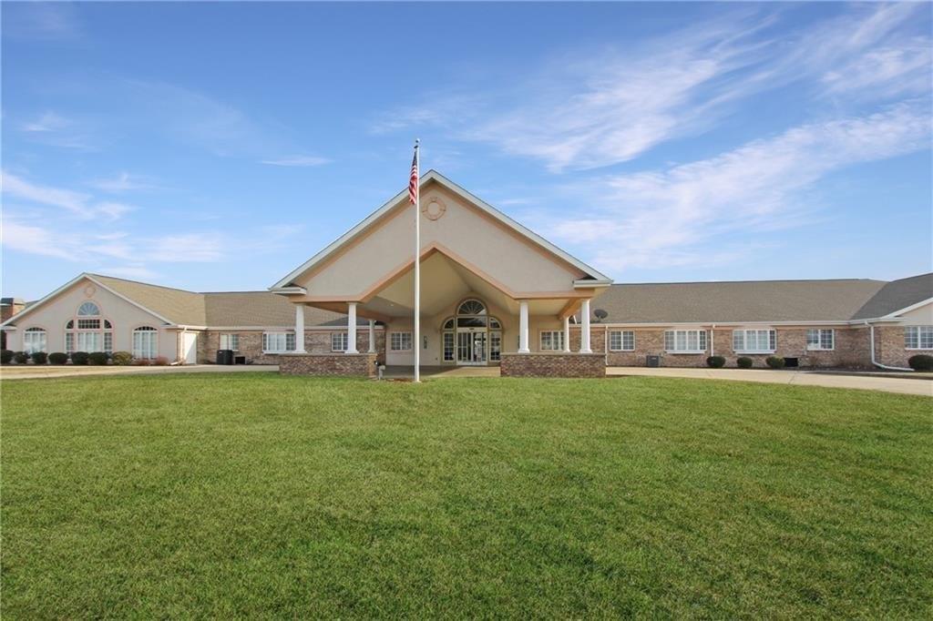 Property Image for 300 Lincoln Highway Rd, Charleston, IL 61920