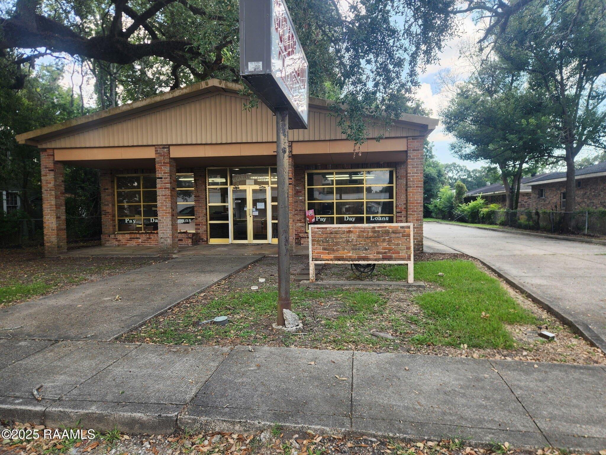 Property Image for 715 Center Street