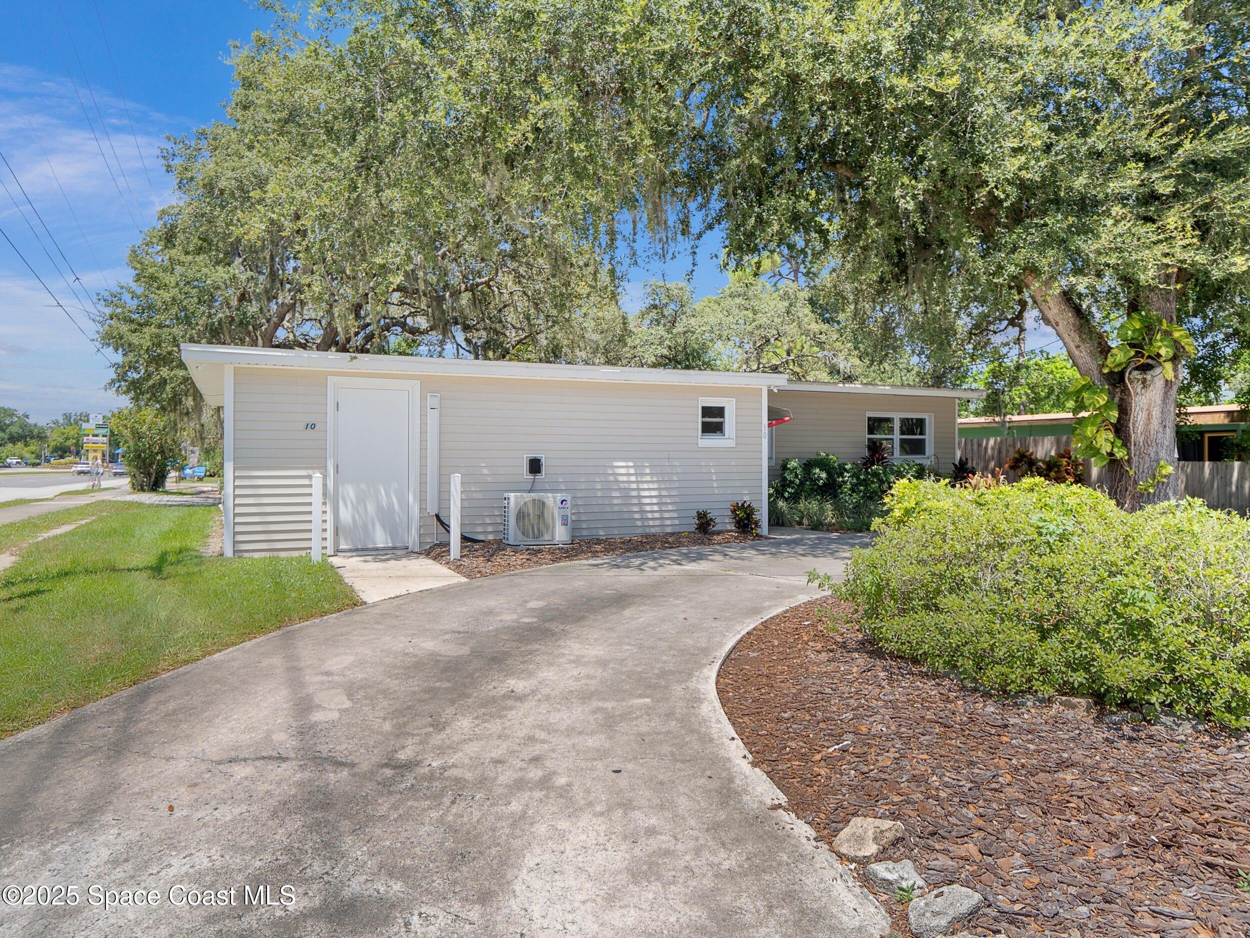 Property Image for 10 N Hilltop Drive