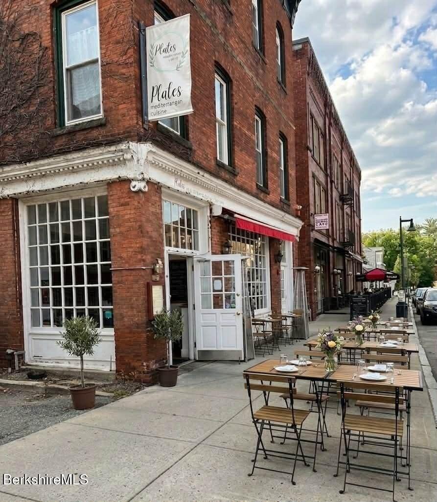 Property Image for 60 Spring St