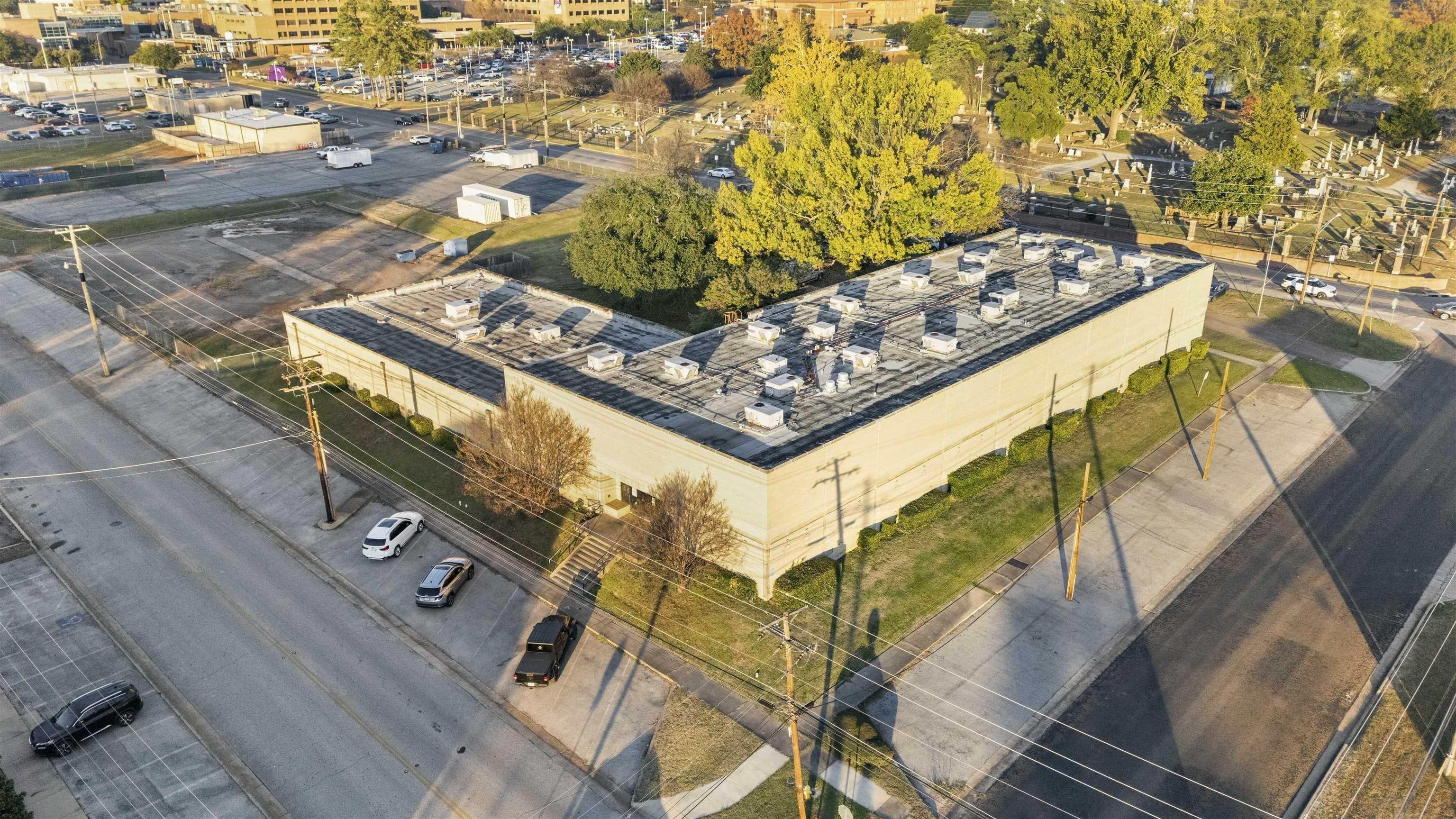 Property Image for 500 E Magrill St