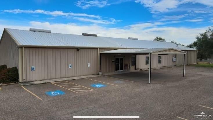 Property Image for 203 W Mile 3 Road
