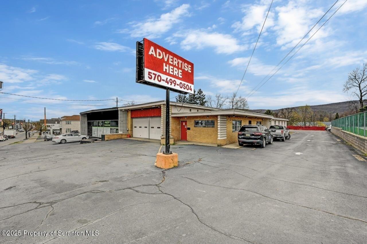 Property Image for 1000 Wyoming Avenue