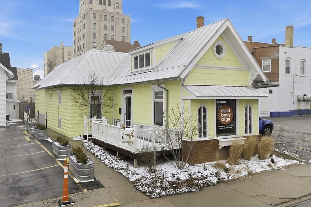 Property Image for 20 N Mulberry St