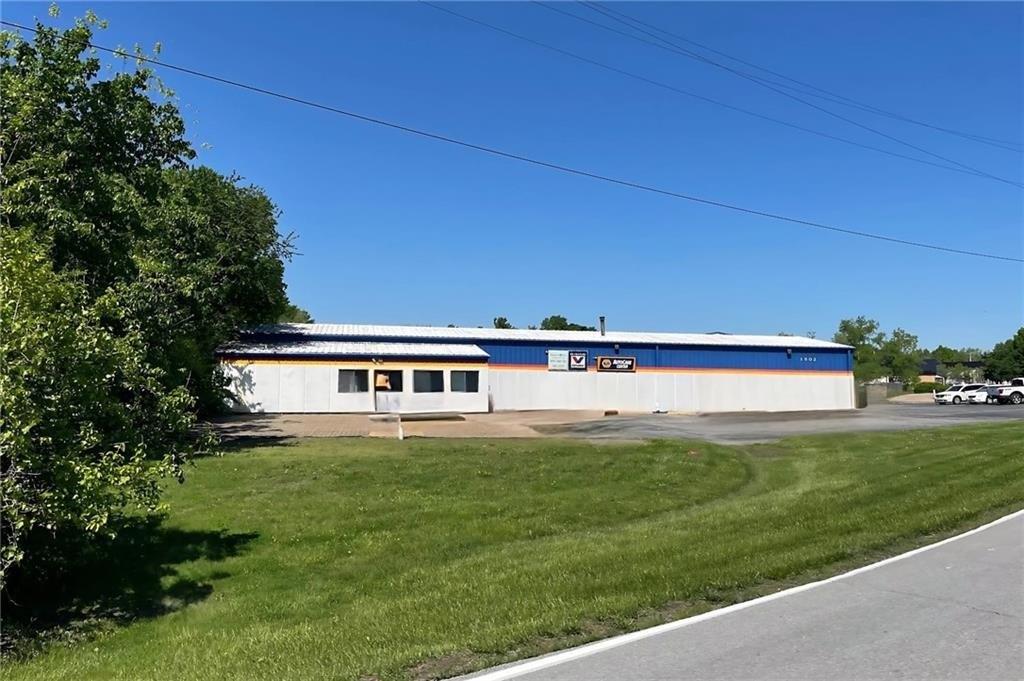 Property Image for 1500-1502 SW Market Street
