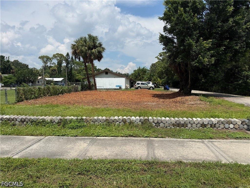 Property Image for 1209 Laurel Drive