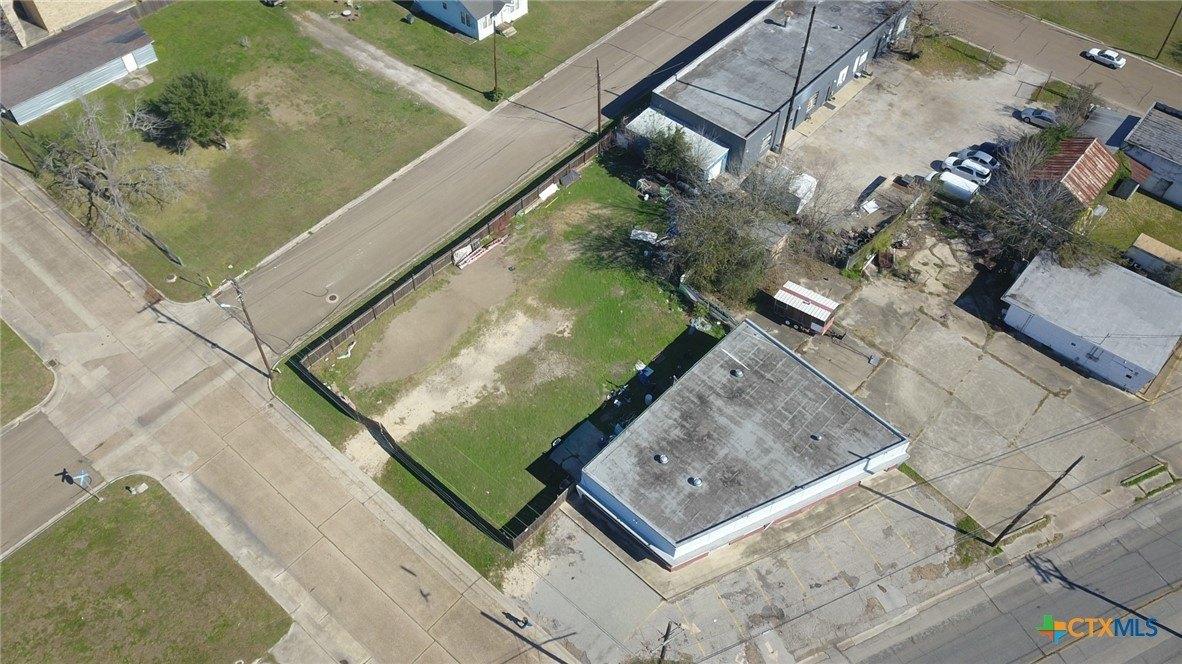 Property Image for 802 E North Street