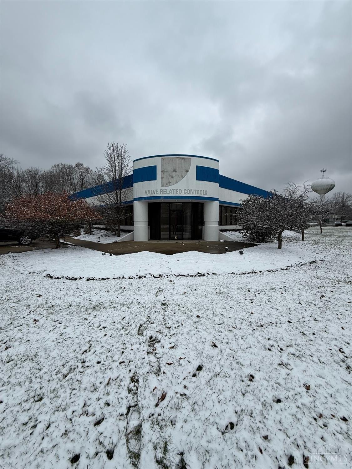 Property Image for 143 Commerce Boulevard