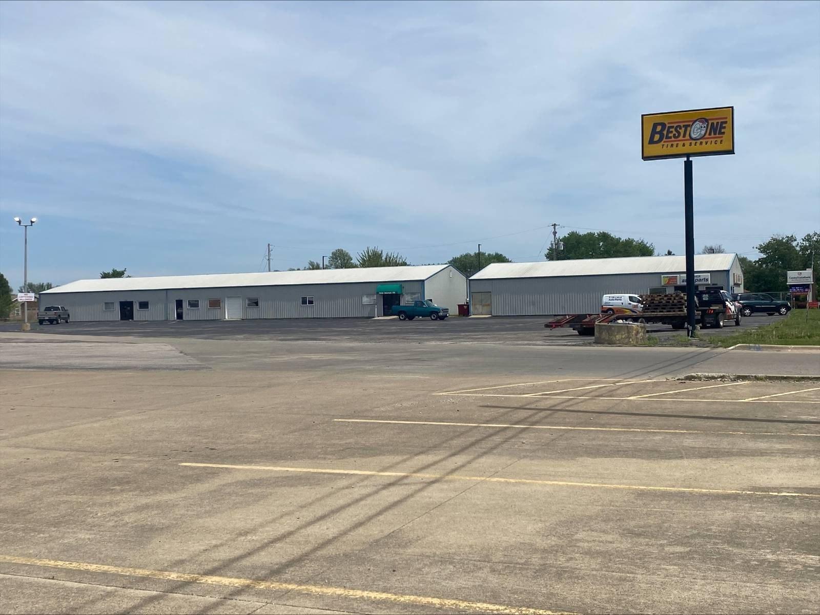 Property Image for 1700 W Main St.