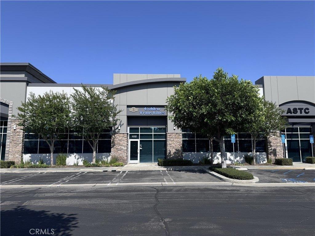 Property Image for 1115 S Grove Avenue