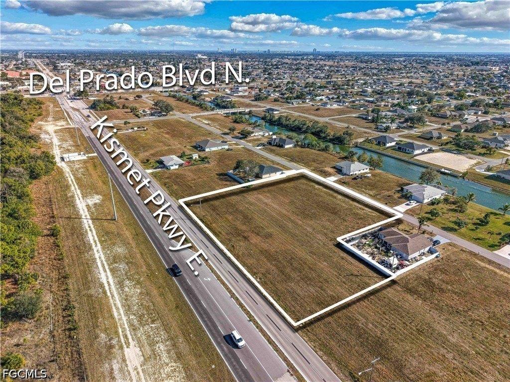 Property Image for 1220 Kismet Parkway E