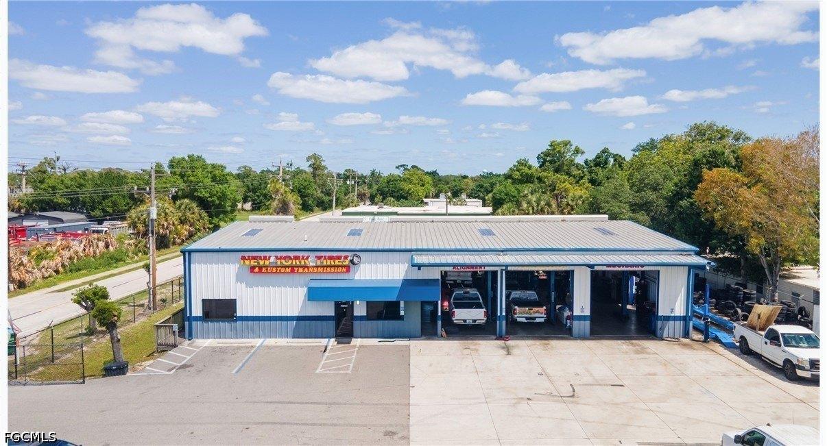 Property Image for 236 Pondella Road