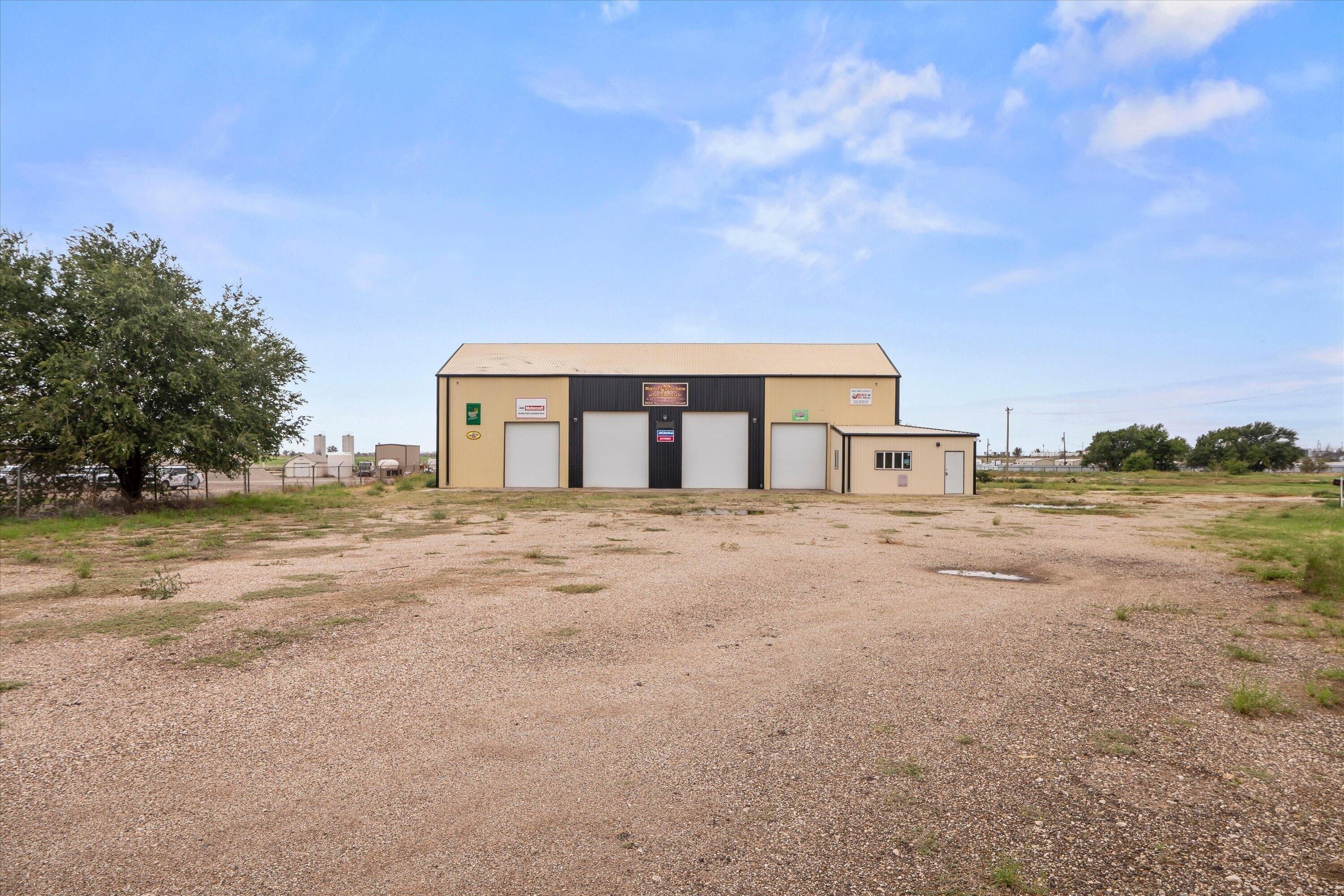 Property Image for 802 Seagraves Road