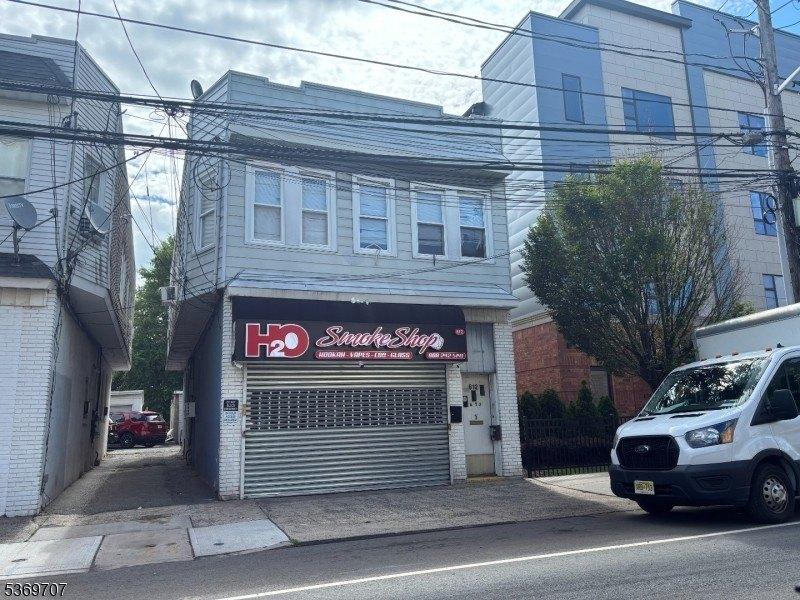 Property Image for 612 S Broad St