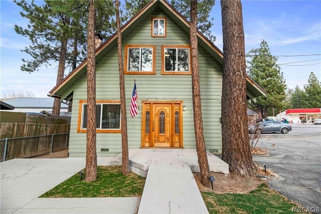 Property Image for 601 W Big Bear Boulevard