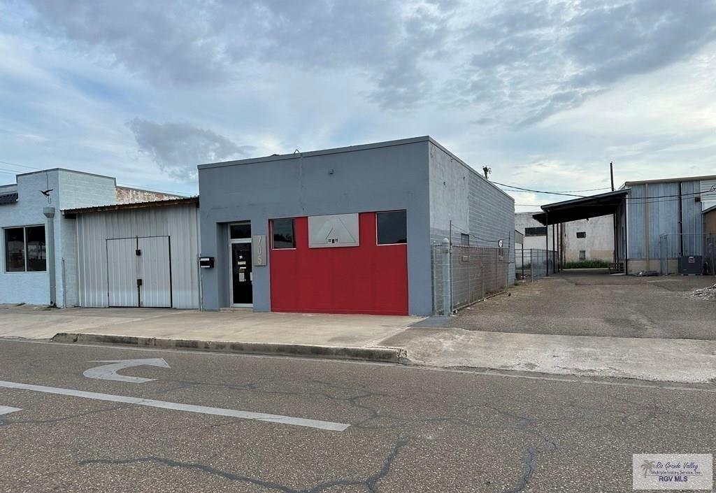 Property Image for 705 W Jackson Ave.