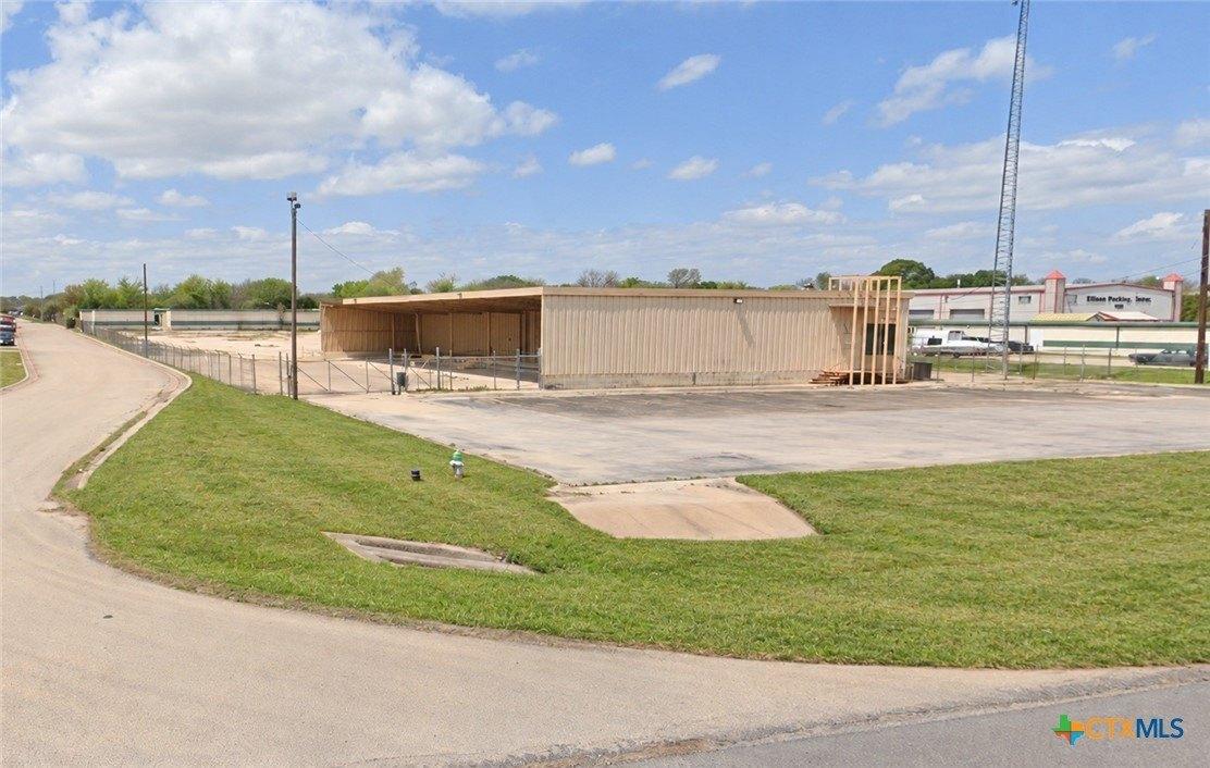 Property Image for 1701 Martin Luther King Jr Boulevard