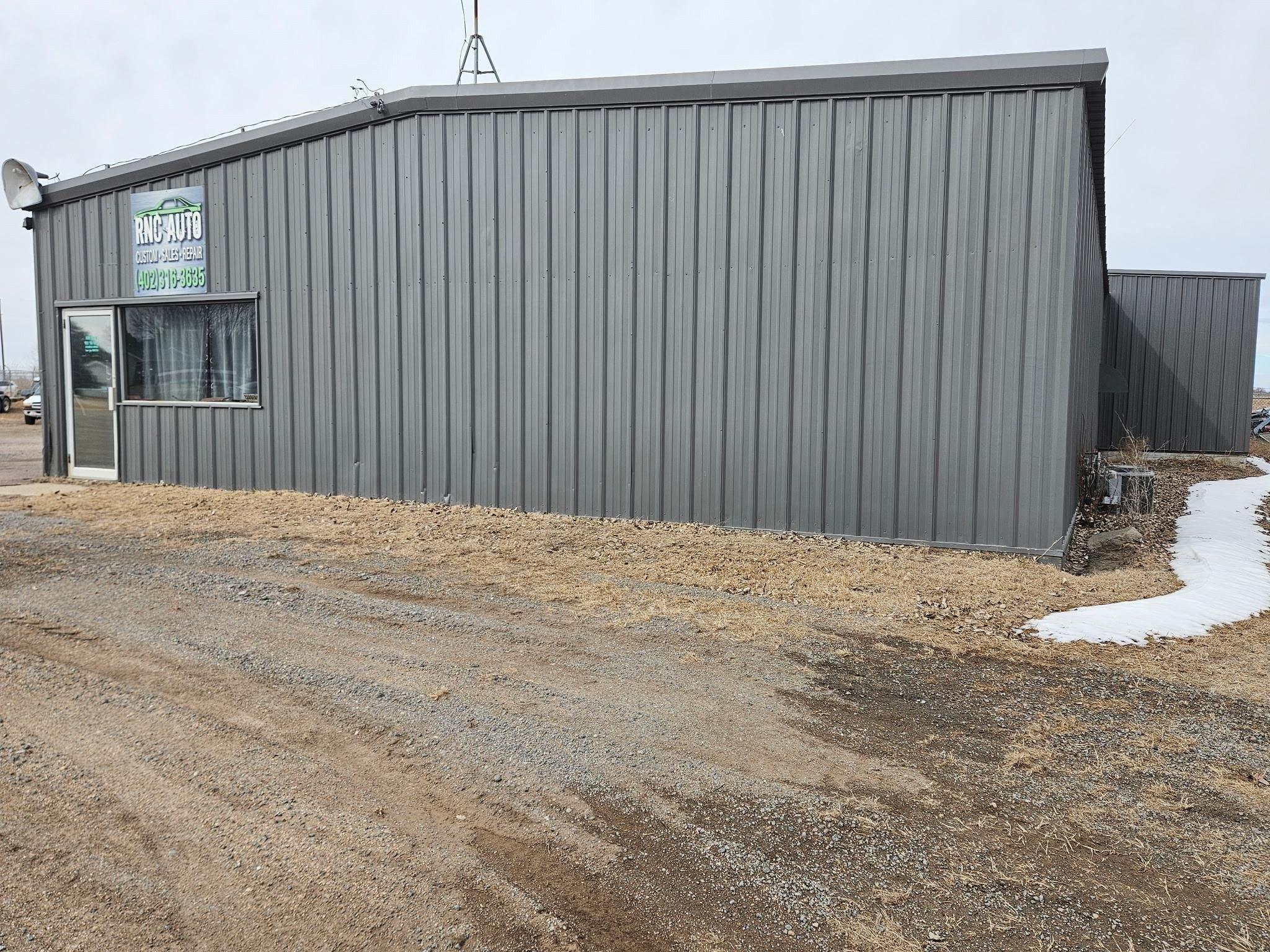 Property Image for 204 W Sherwood Rd