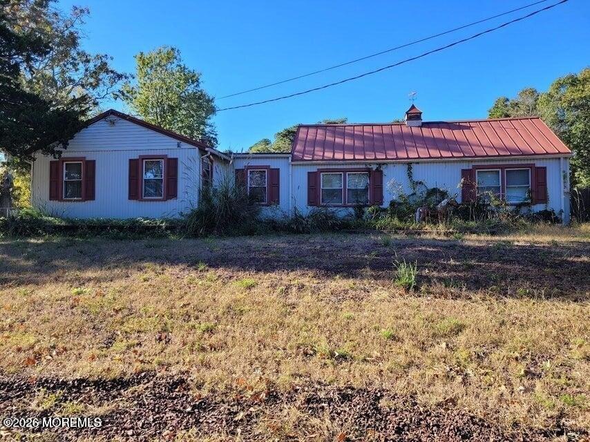 Property Image for 497 Main Street 9