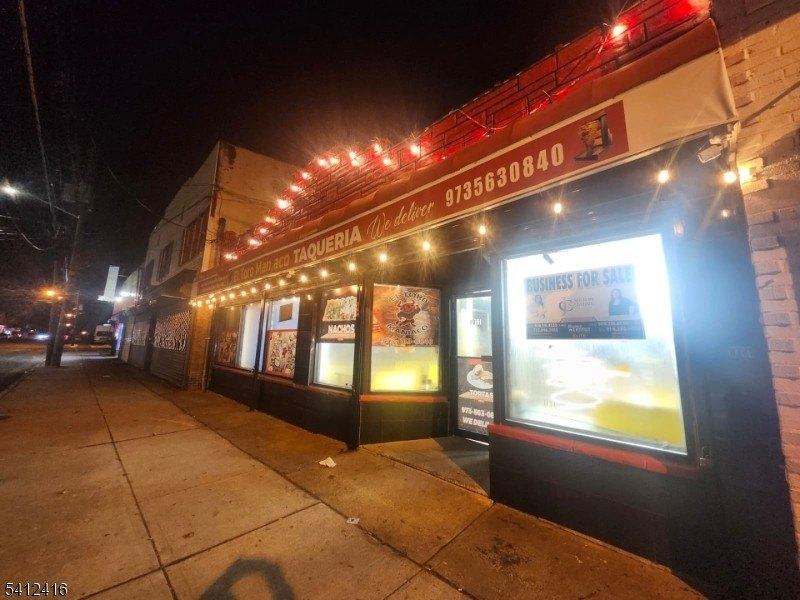 Property Image for 1011 E 2Nd St