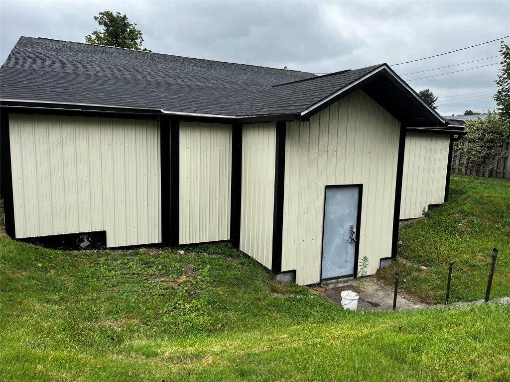 Property Image for 116 PARK Street