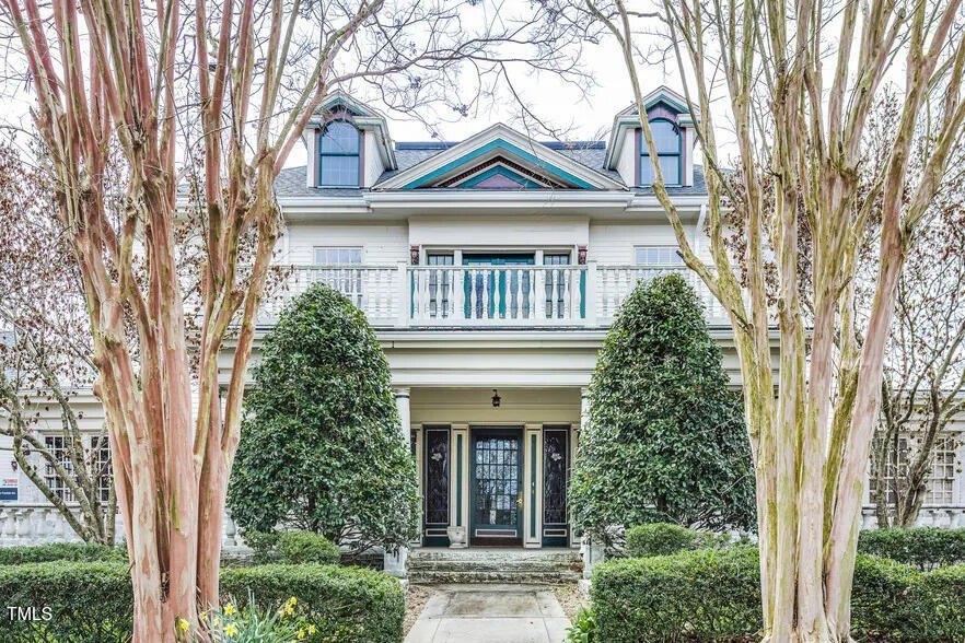 Property Image for 4400 Ben Franklin Boulevard