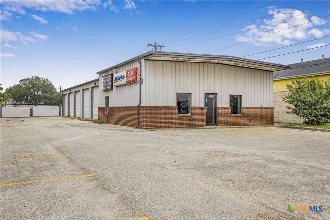 Property Image for 4005 N Navarro Street
