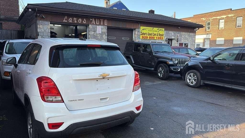 Property Image for 404 S Main Street S 410