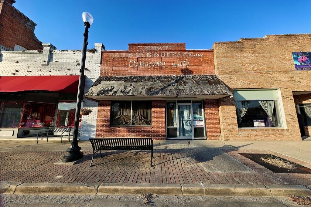 Property Image for 108 E Main Street