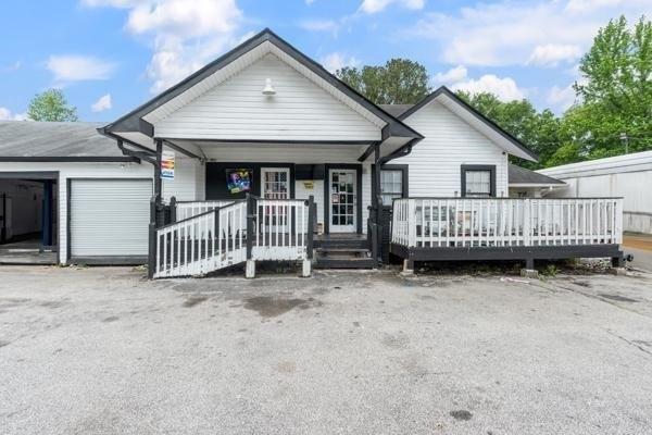 Property Image for 11661 Veterans Memorial Highway