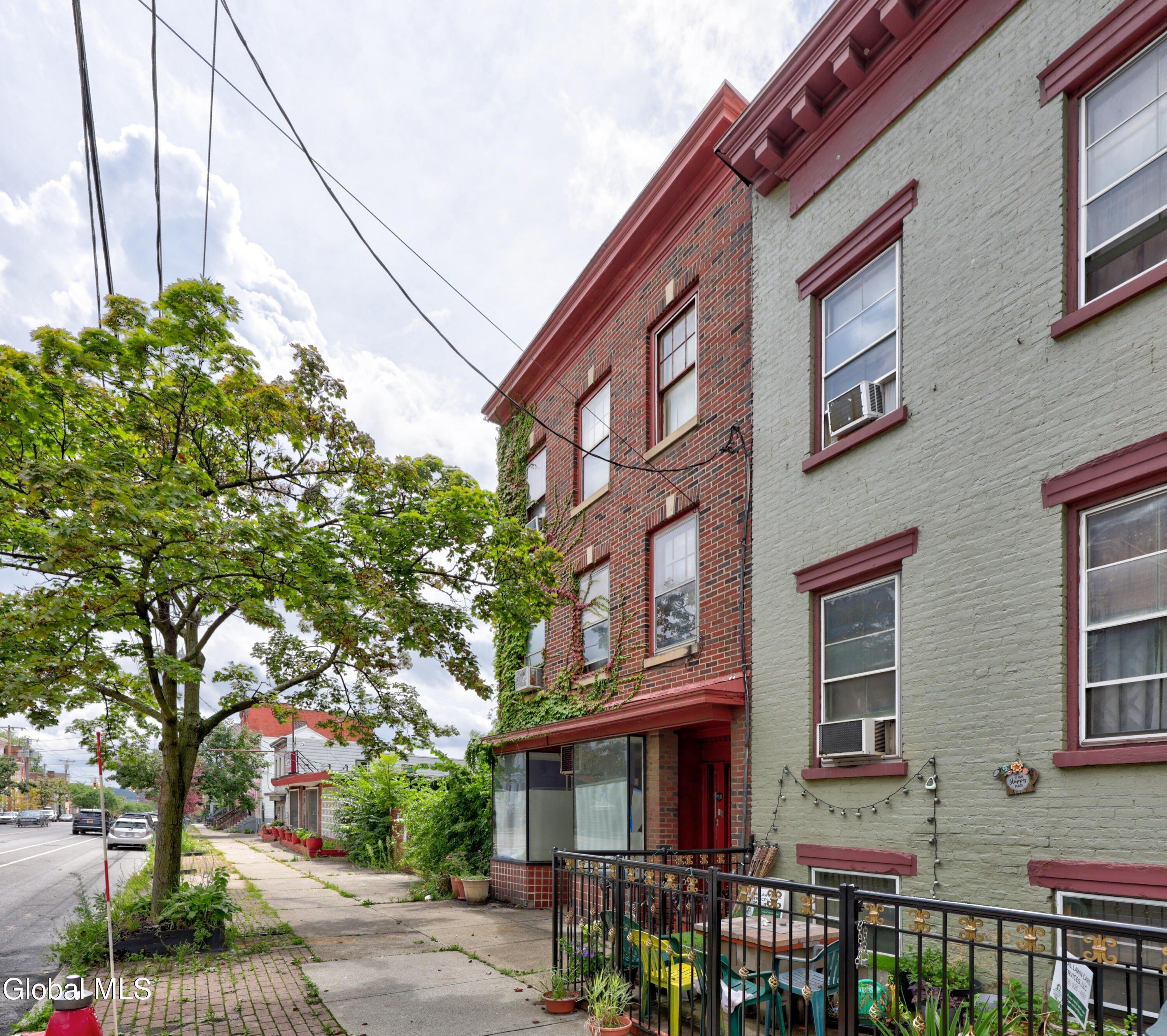 Property Image for 188 Clinton Avenue