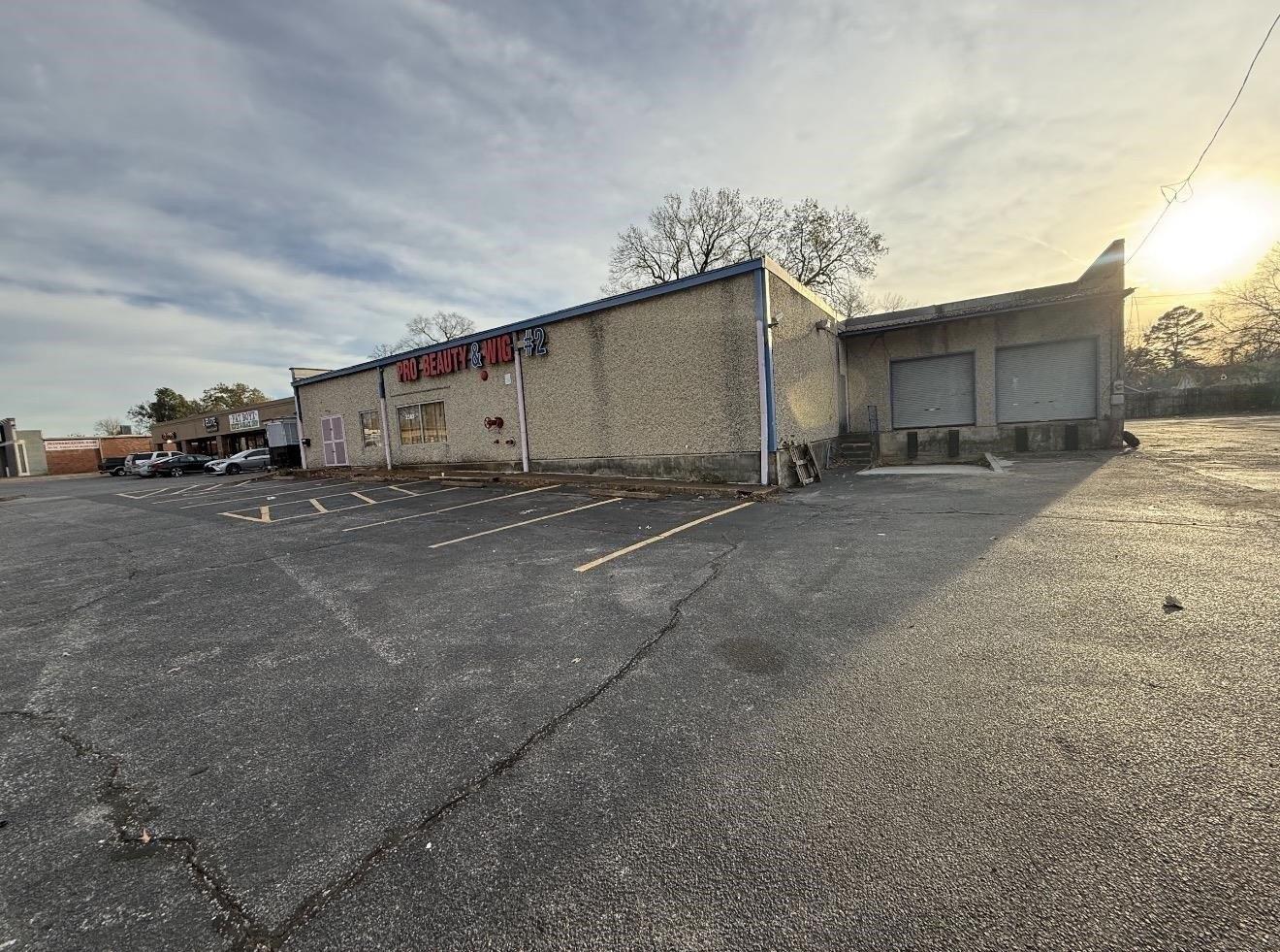 Property Image for 2383 Lamar