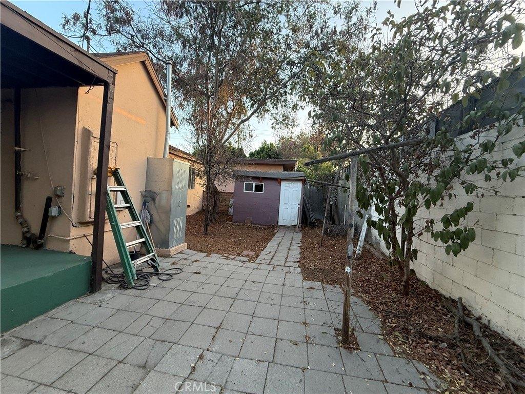 Property Image for 10004 San Fernando Road