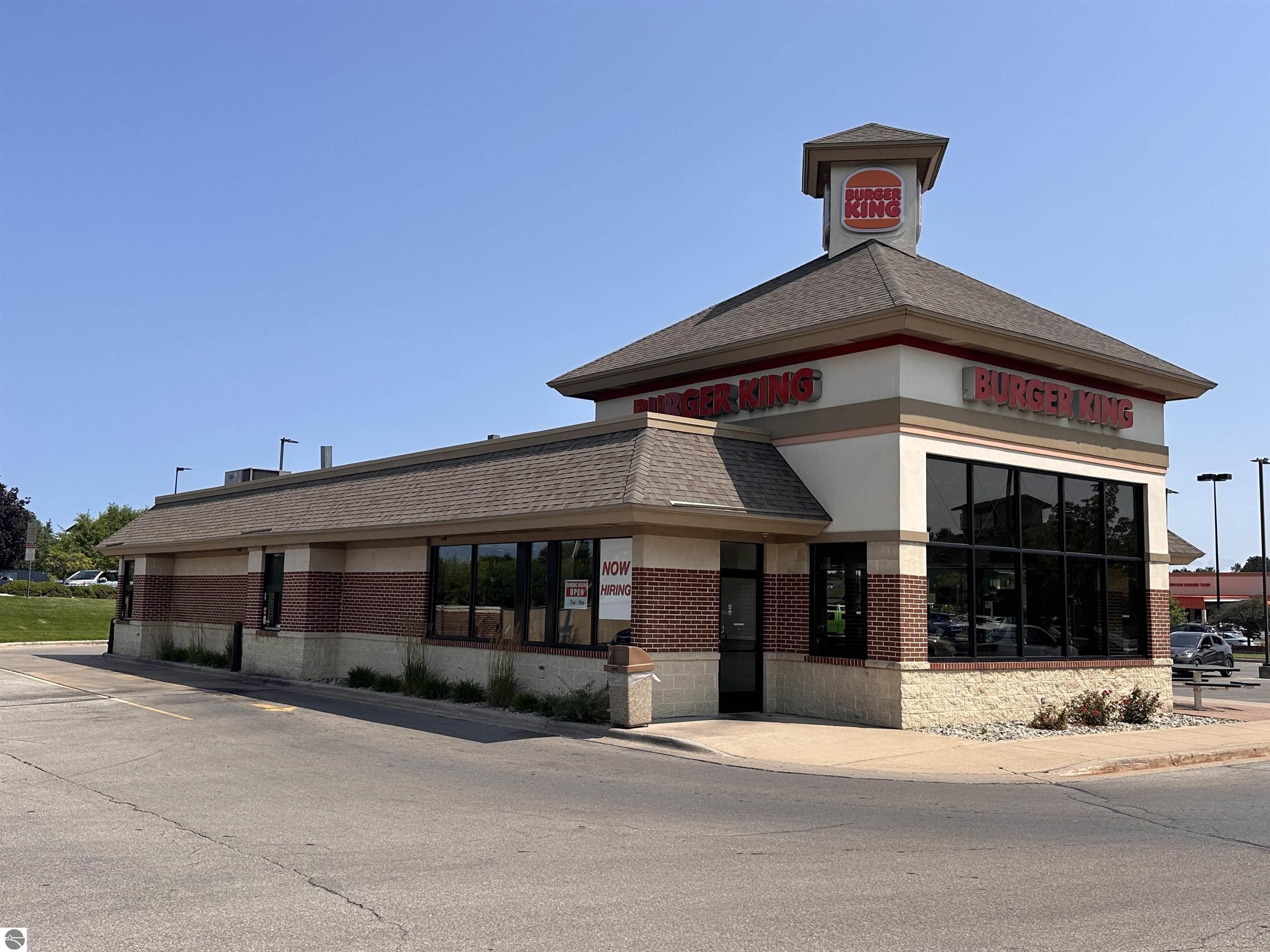 Property Image for 2500 Crossing Circle
