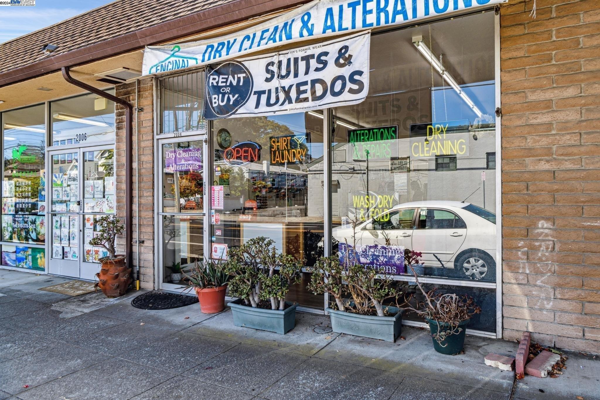 Property Image for 2004 Encinal Ave