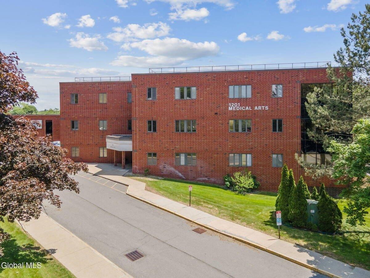 Property Image for 1201 Nott Street Suite 102