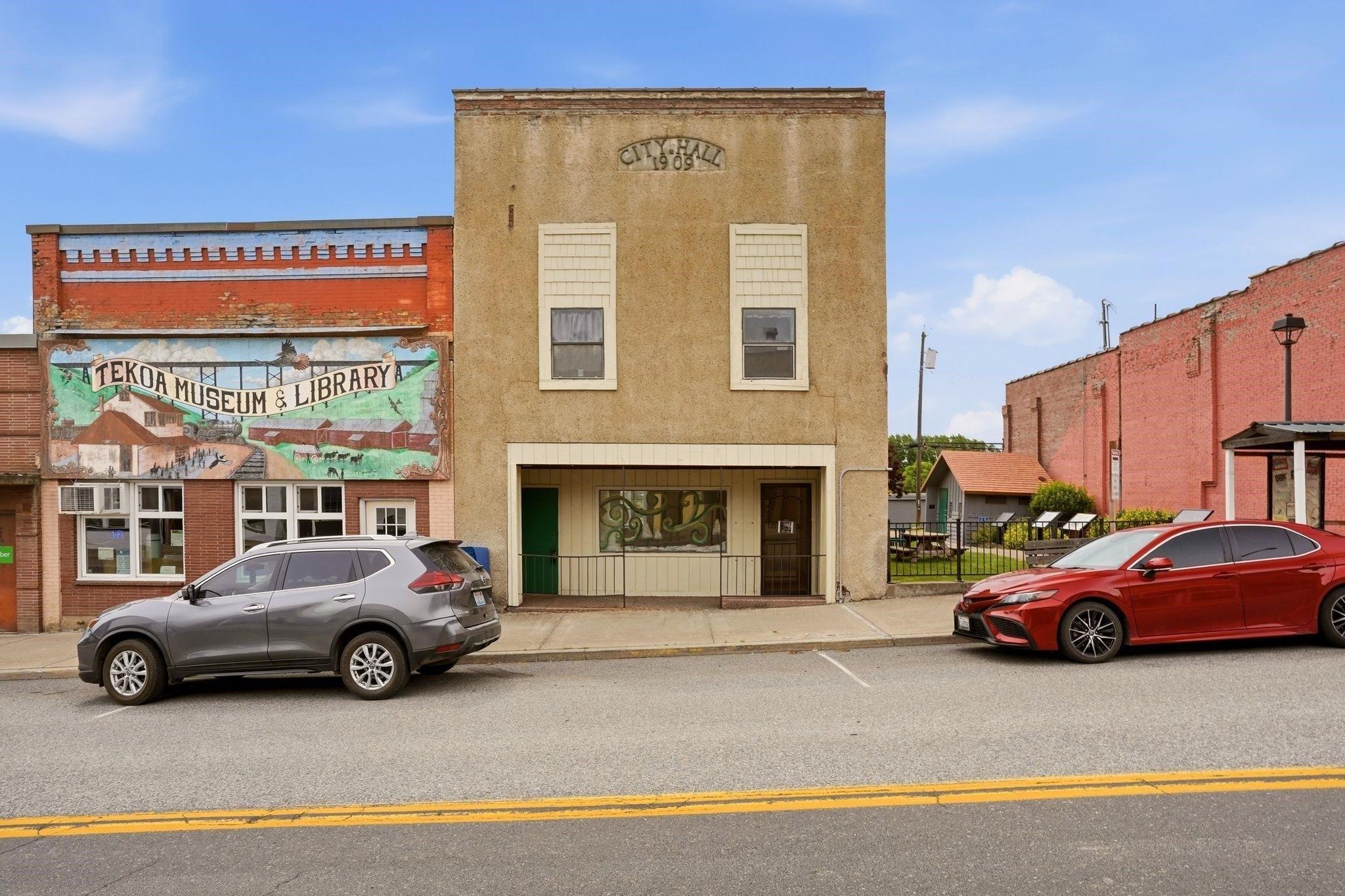 Property Image for 129 S Crosby St