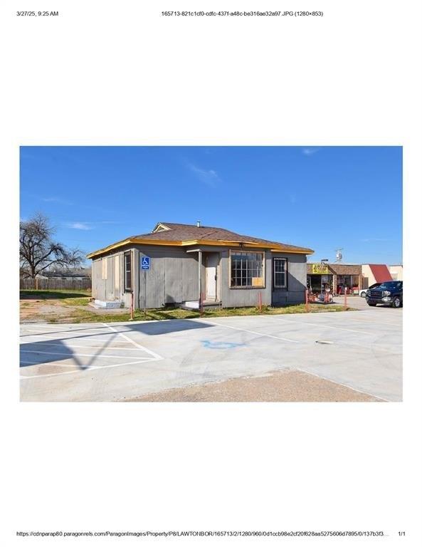 Property Image for 1527 W Gore Boulevard
