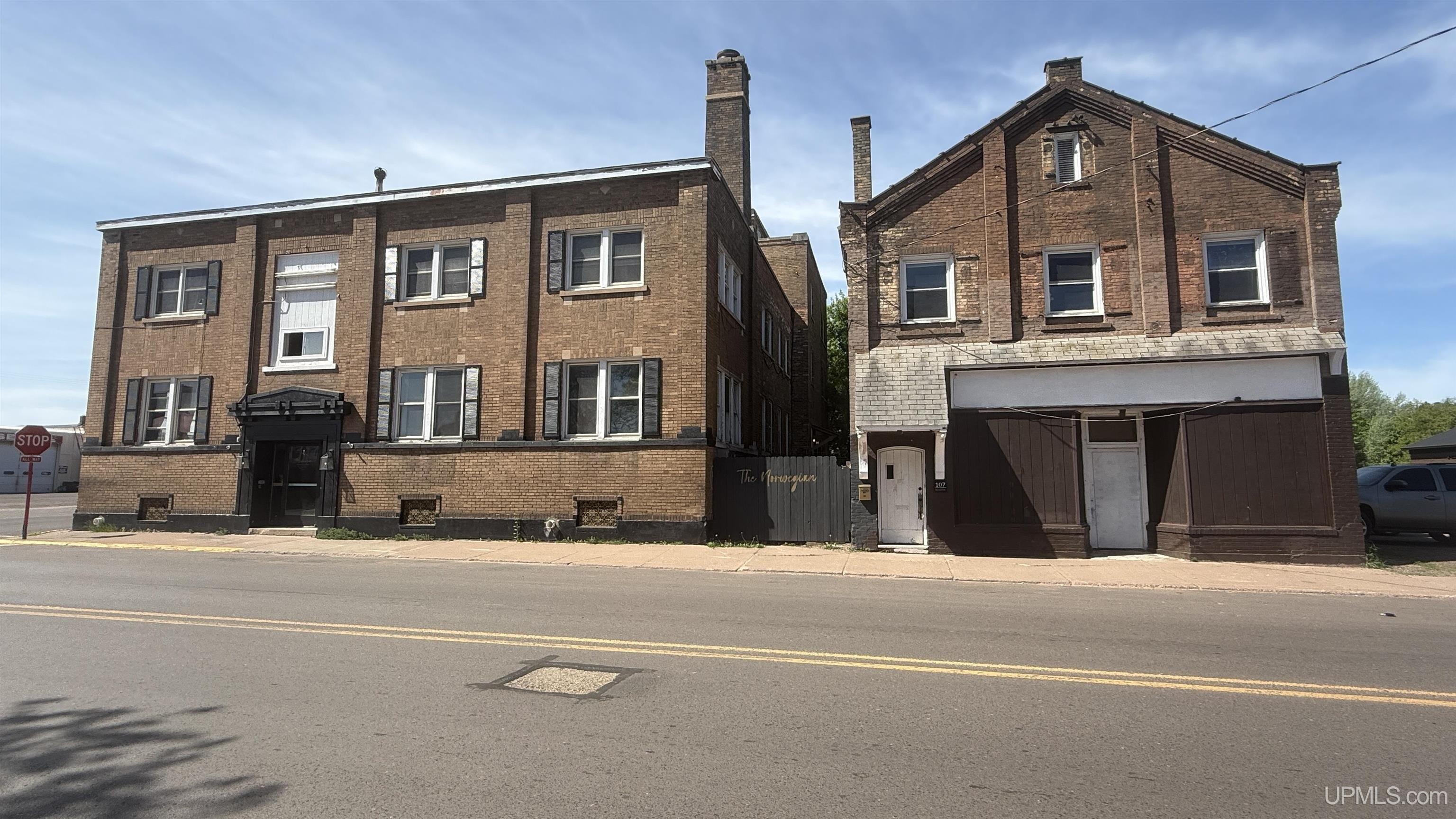 Property Image for 101 N Lowell Street 107 N Lowell St