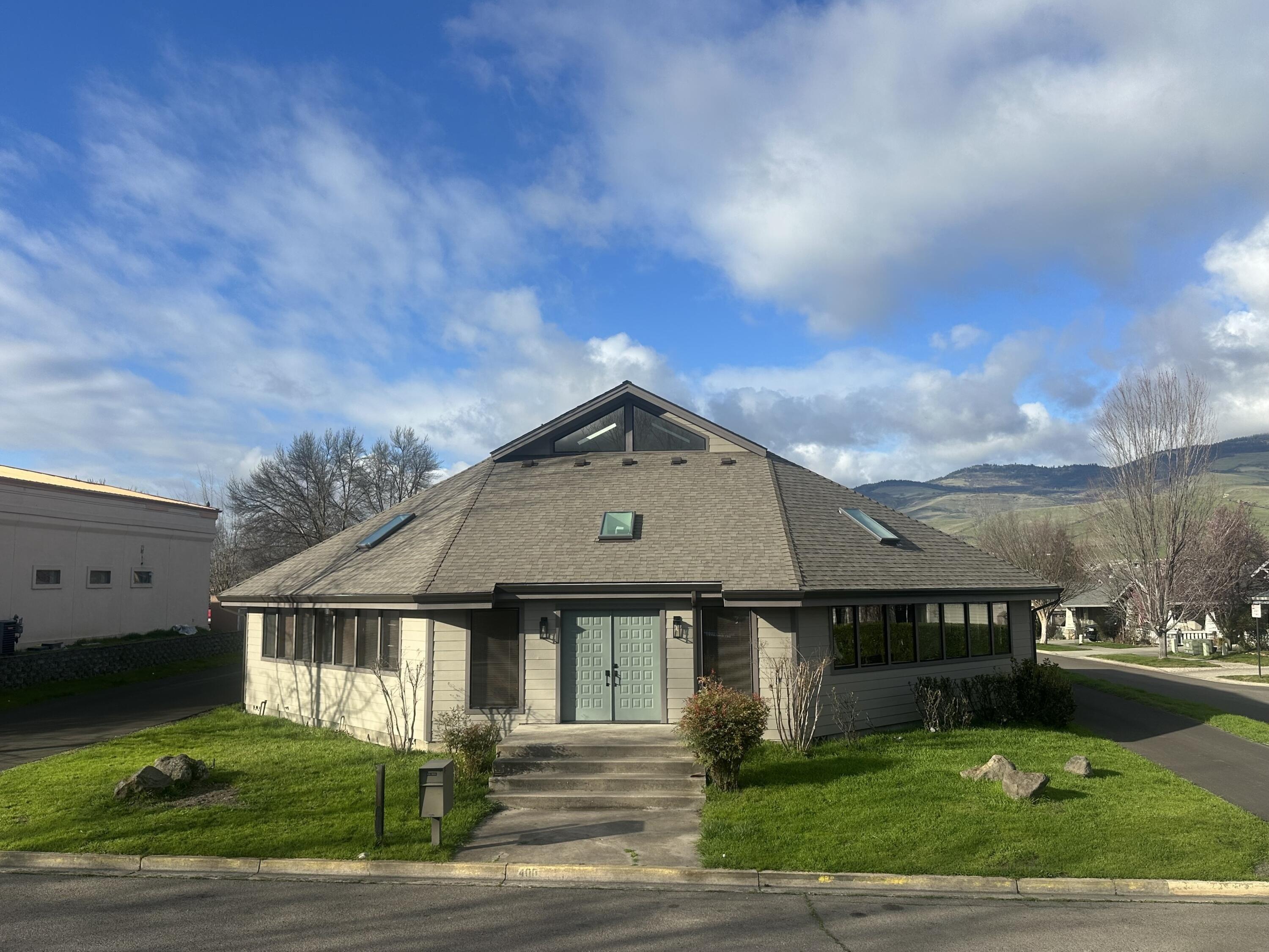 Property Image for 400 Williamson Way