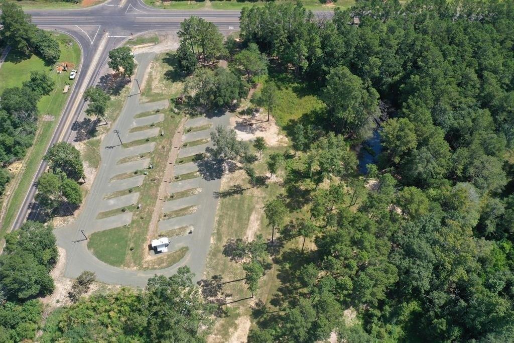 Property Image for 7826 E Hwy 190