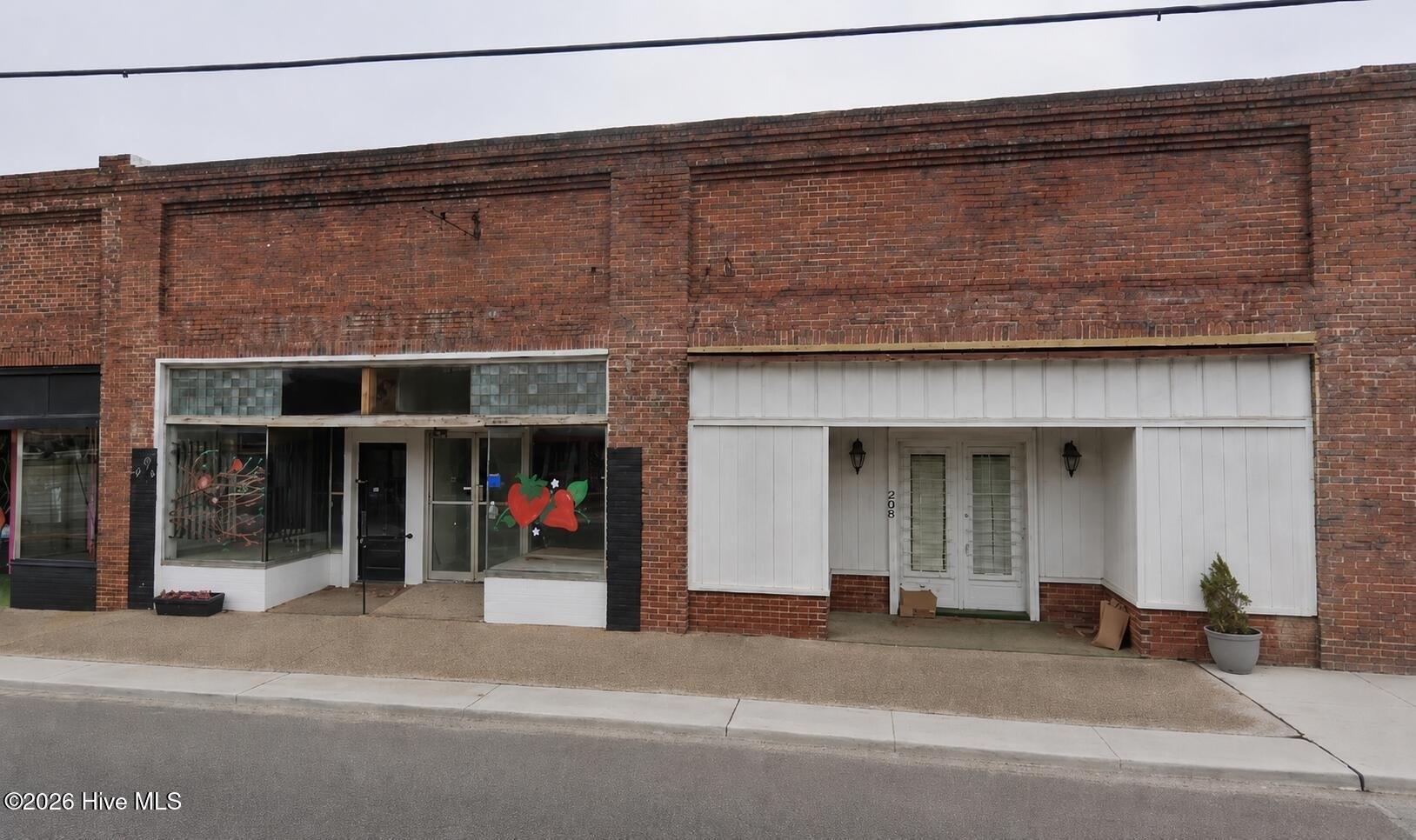 Property Image for 208 N Brown Street