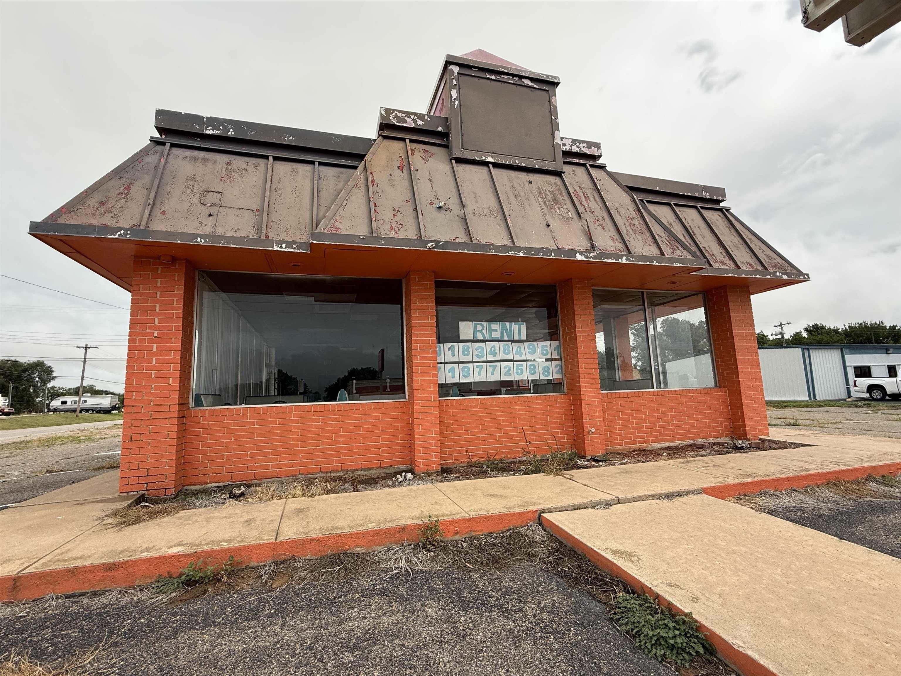 Property Image for 220 W Russworm DR