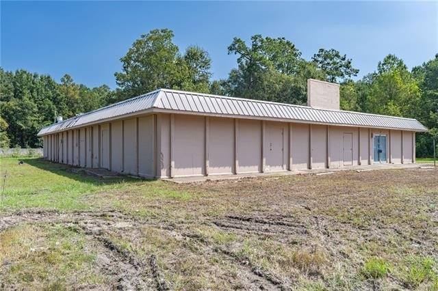 Property Image for 201 E COLUMBUS Drive