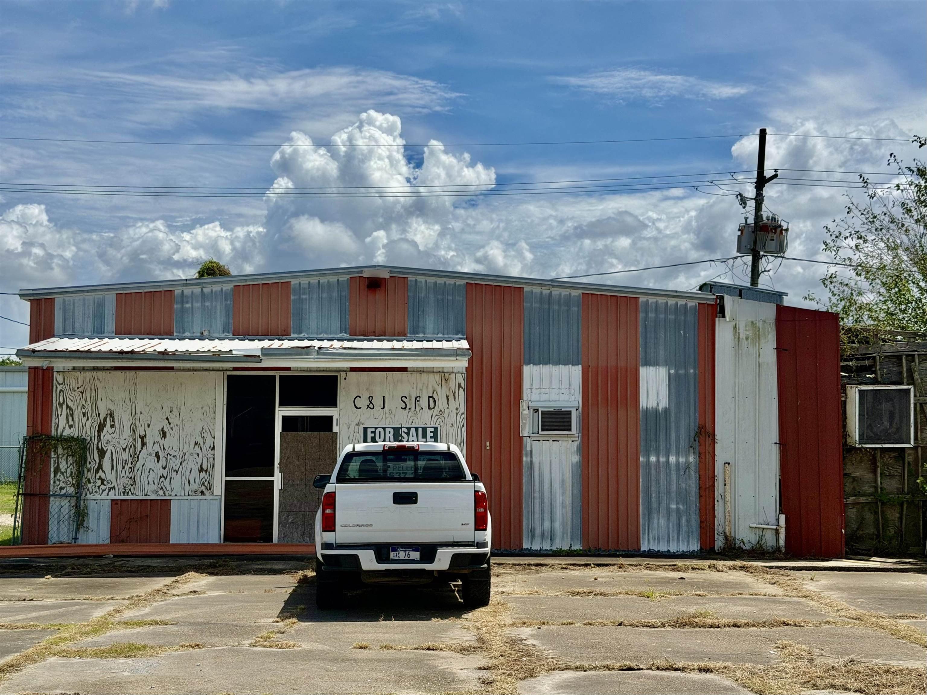 Property Image for 116 N Hollywood Road