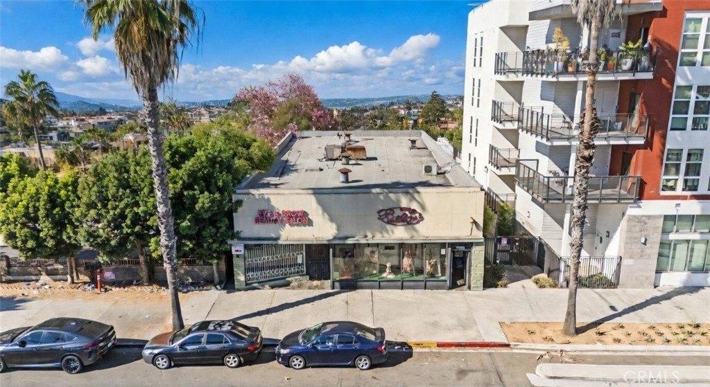 Property Image for 1757 Long Beach