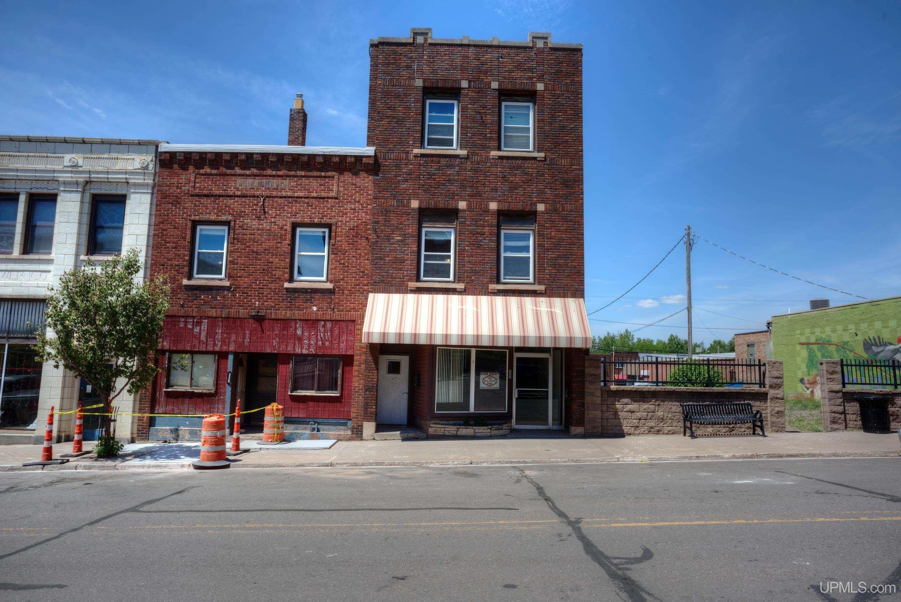 Property Image for 222 E Aurora Street 224 E Aurora St