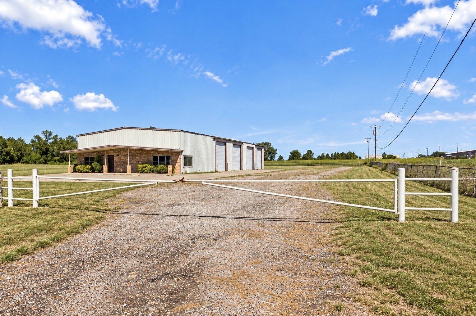 Property Image for 225 Morris Lane